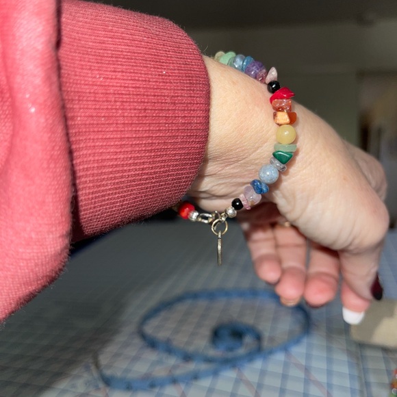 Chakra bracelet with Natural stones Reiki infused - Picture 8 of 10